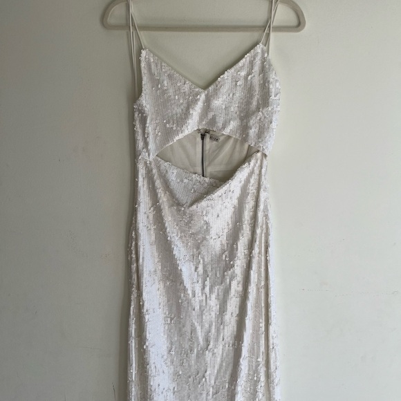 NWT! ALICE + OLIVIA Valli Fitted Cutout Cami Sequin Midi Dress Size 8 - Picture 3 of 8